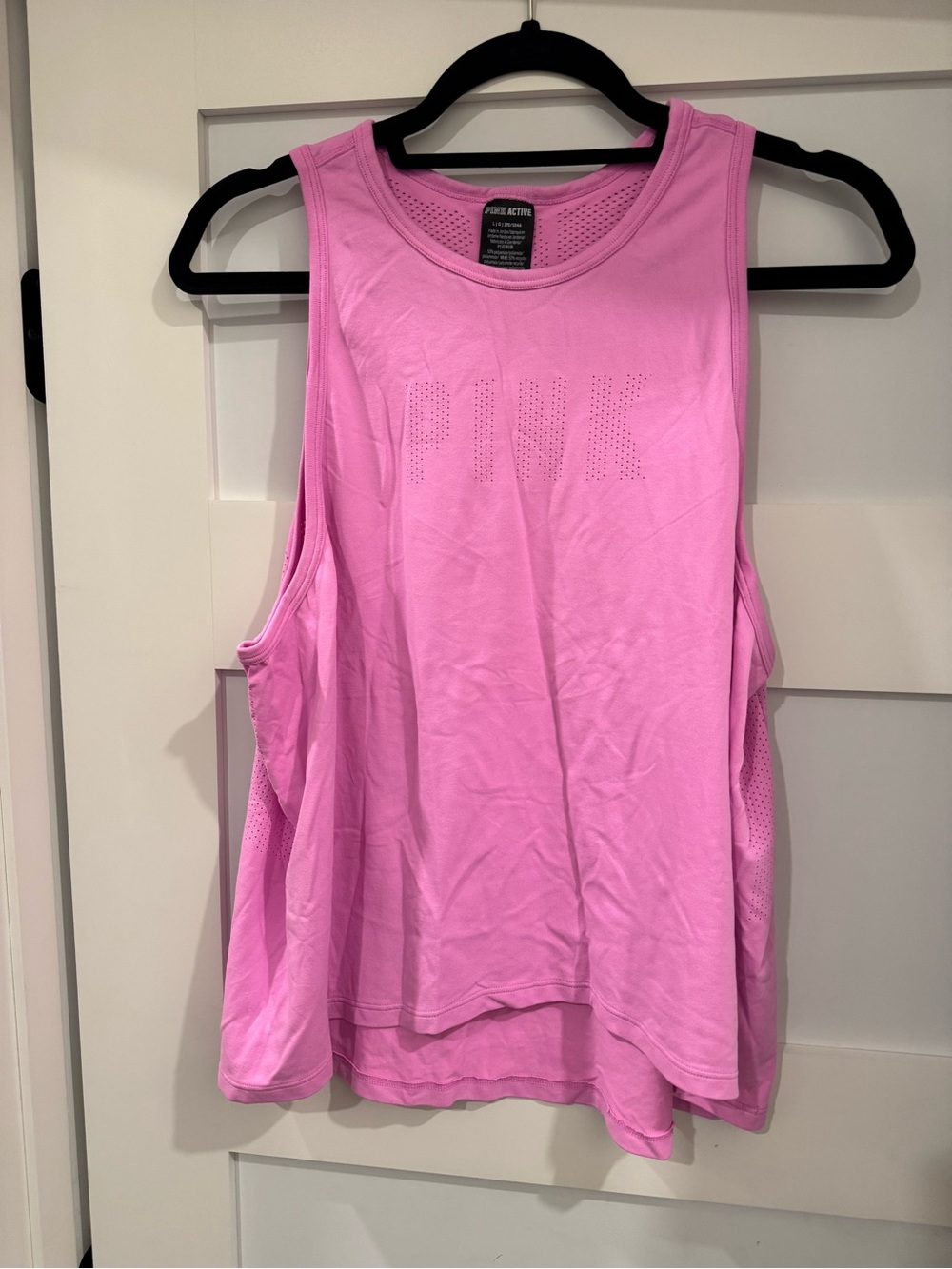 Victoria’s Secret PINK active tank top. Size large.